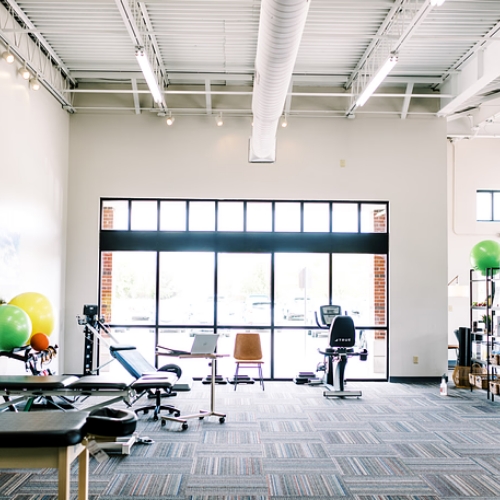 Gallery-Treatment-Area-East-Clinic-Physical-Therapy-by-Phoenix-Wichita-KS